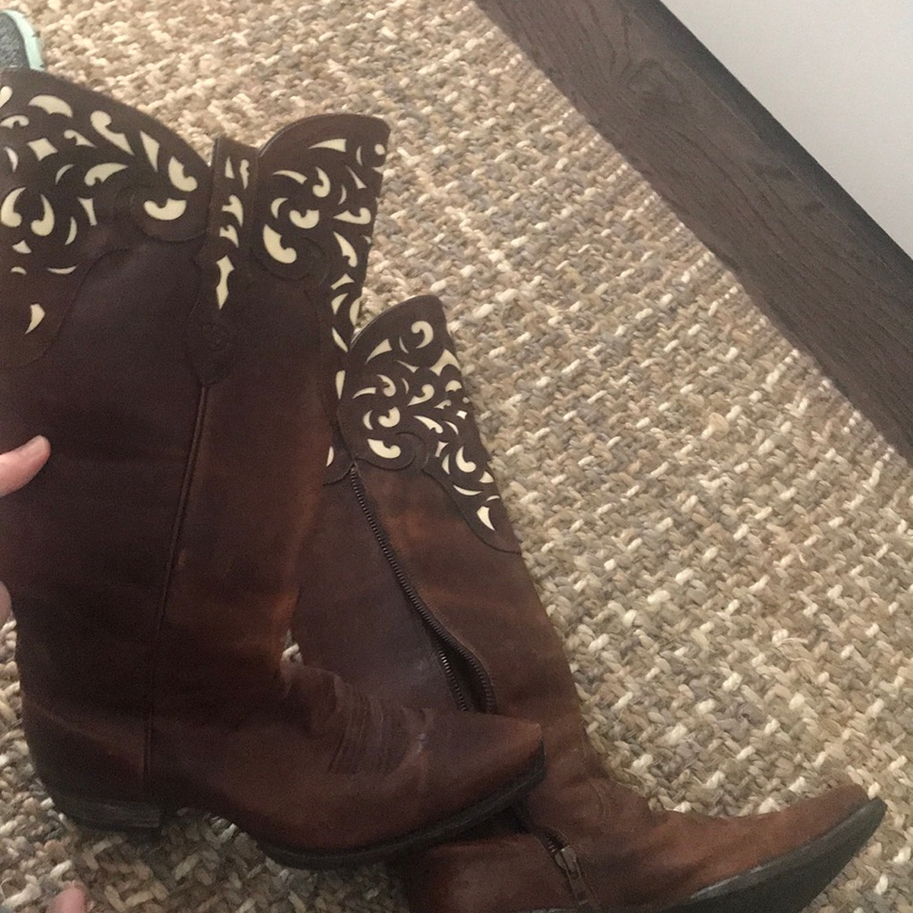 High rise Ariat cowboy boot